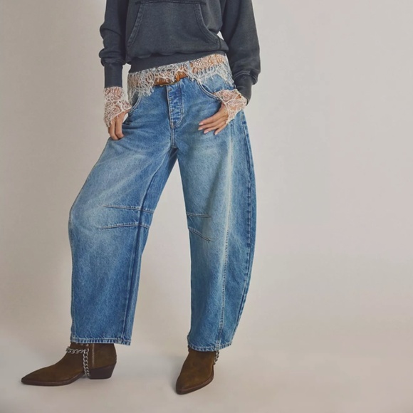 We The Free Good Luck Mid-Rise Barrel Jeans | Ultra Light Beam - Picture 1 of 5